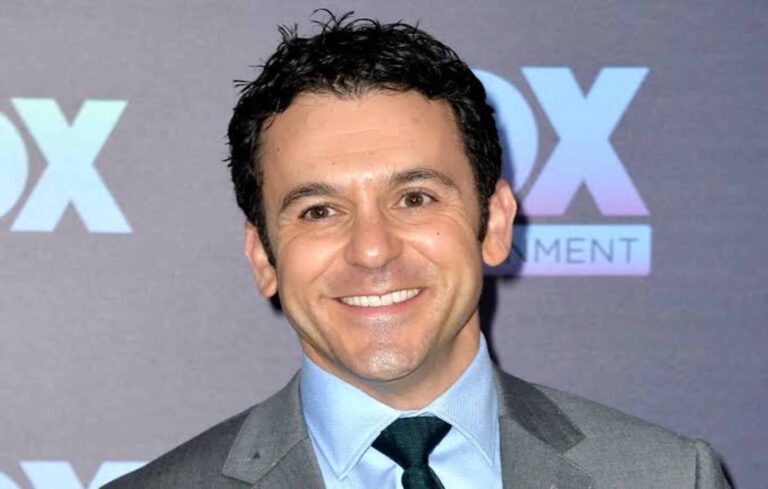 fred savage net worth